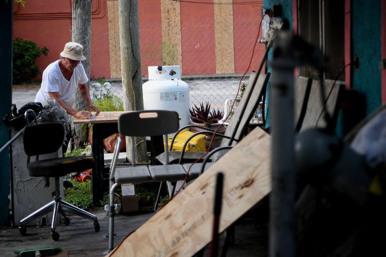 إرما يحول منازل فلوريدا إلى توابيت خشبية