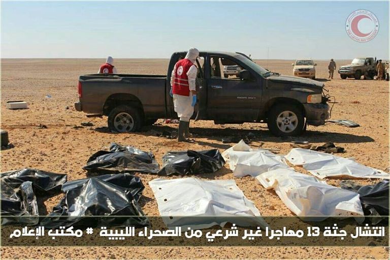 الجيش الليبي عثر على الجثث في الصحراء