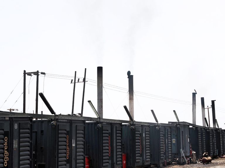 تدشين محطة كهرباء محافظة "لحج" في اليمن