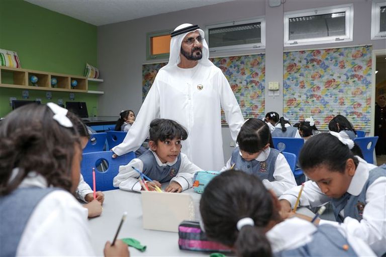 الشيخ محمد بن راشد آل مكتوم خلال الجولة