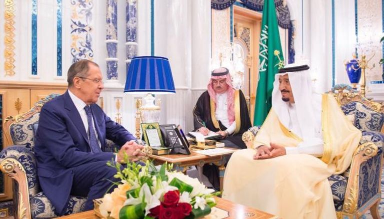 الملك سلمان بن عبد العزيز آل سعود يستقبل سيرجي لافروف