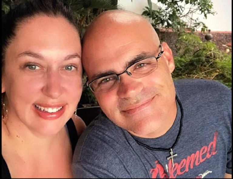 جانب من آثار إعصار إرما