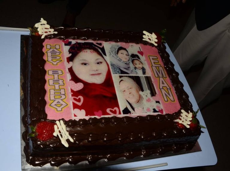 إيمان تحتفل بعيد ميلادها