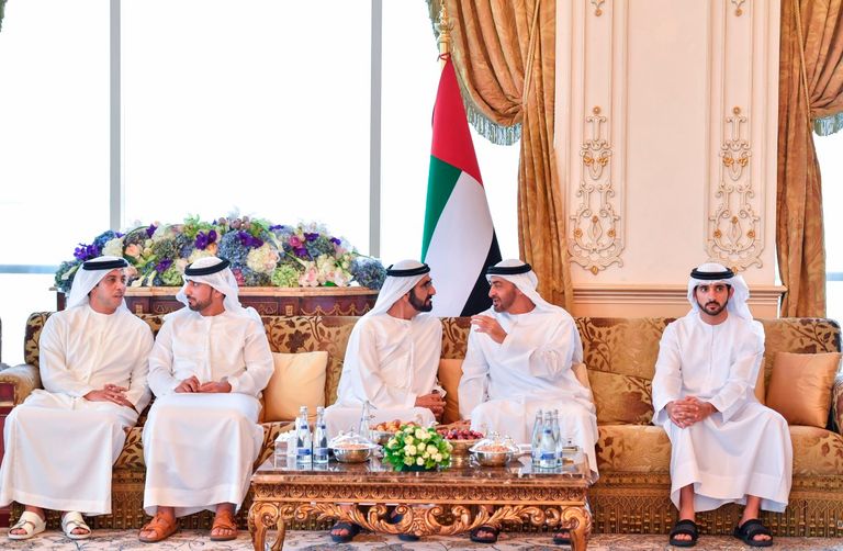 الشيخ محمد بن راشد آل مكتوم والشيخ محمد بن زايد آل نهيان