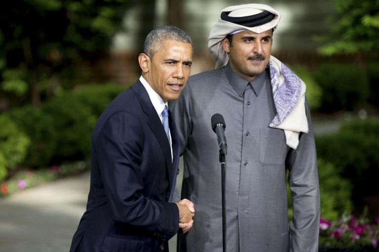 توثيق العلاقات بين كلينتون وموزة كان بوساطة بريطانية