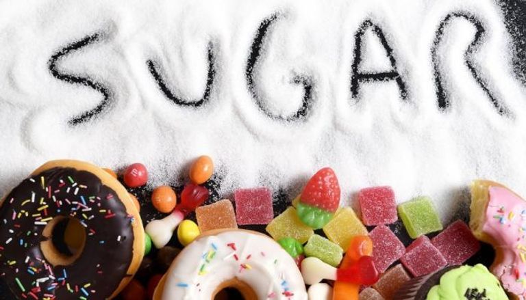 3 أعراض يتسبب فيها السكر بالجسم