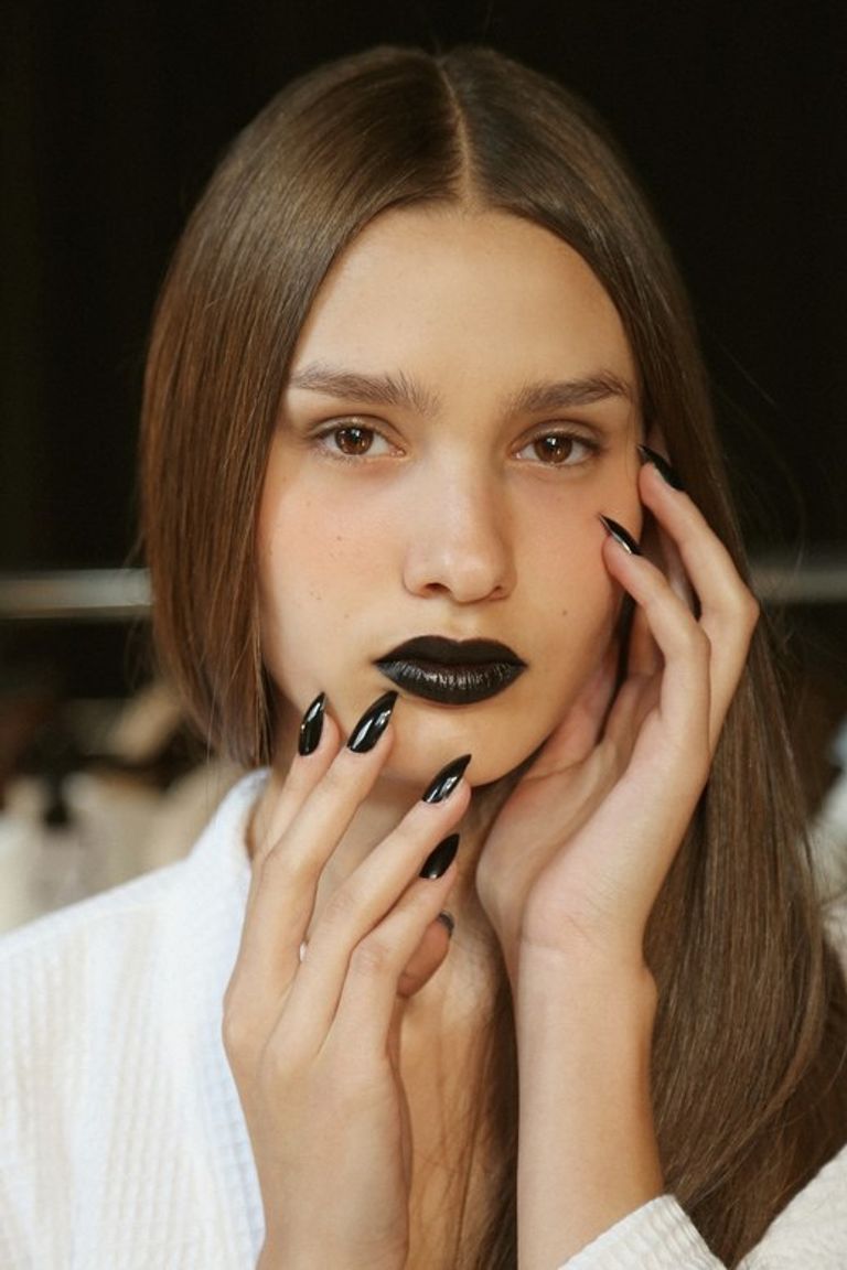 "ظلال العيون" في أسبوع الموضة بنيويورك