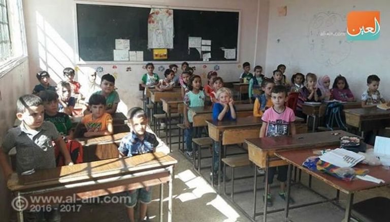 المدارس تواصل الدراسة بأقل الإمكانيات في حلب