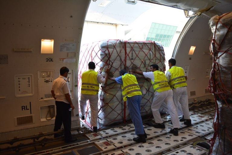 طائرة مساعدات خاصة تتوجه إلى للاجئي الروهينجا في بنغلاديش