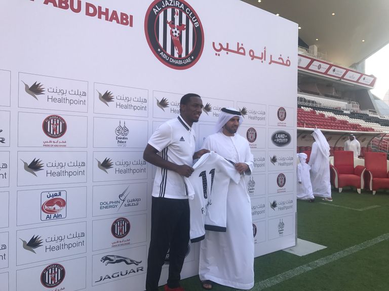 الجزيرة يقدم لاعبيه الجدد