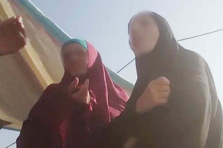 فتاة مغربية من زوجات داعش