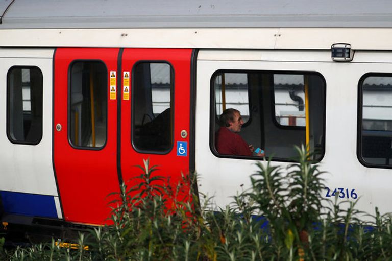 مترو لندن (رويترز)