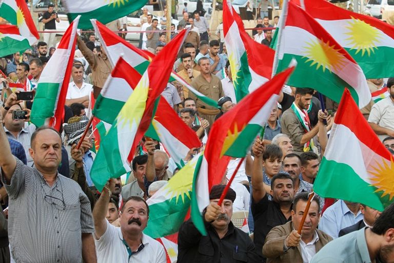 برلمان كردستان خلال جلسة التصويت على الانفصال - رويترز