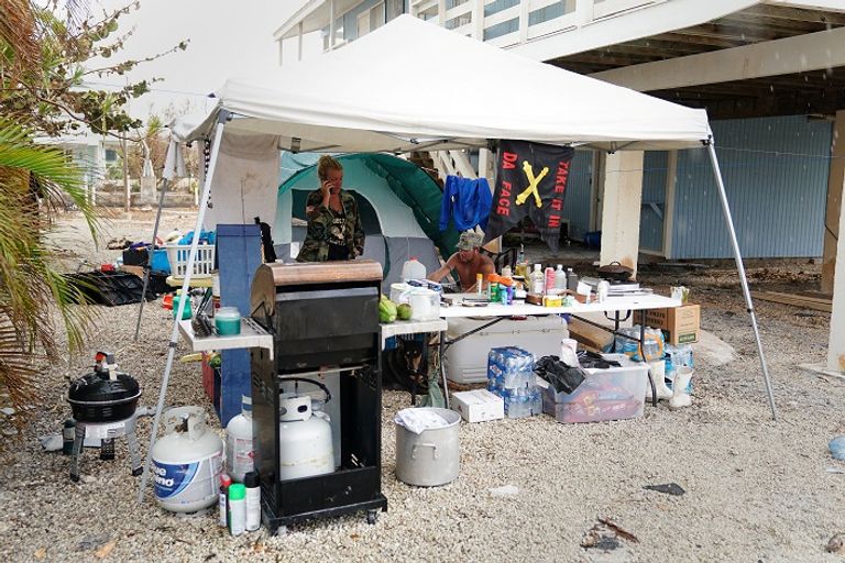 فلوريدا ما زالت تكافح آثار دمار إرما - رويترز