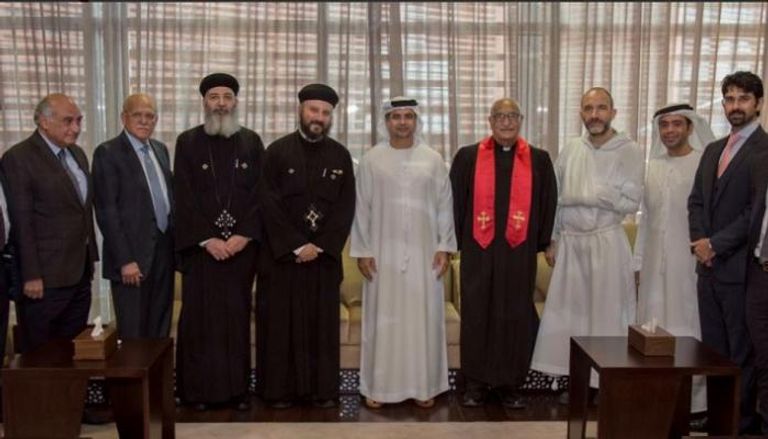 وكيل دائرة القضاء في أبوظبي يستقبل وفد كنائس أبوظبي