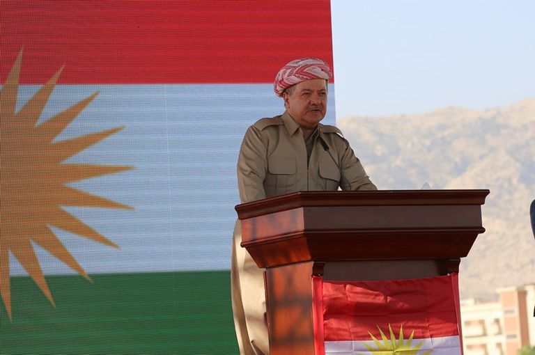 بارزاني خلال تجمع لحشد تأييد للاستفتاء