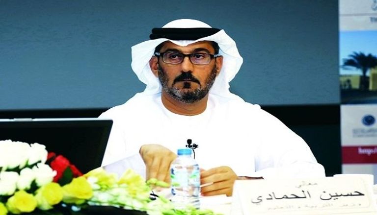 حسين بن إبراهيم الحمادي وزير التربية والتعليم الإماراتي
