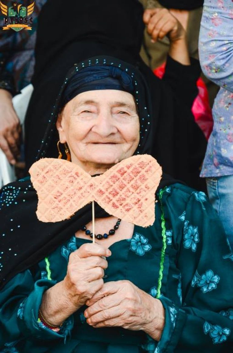 الألعاب المائية تعيد البسمة لمرضى ومسنين بصعيد مصر