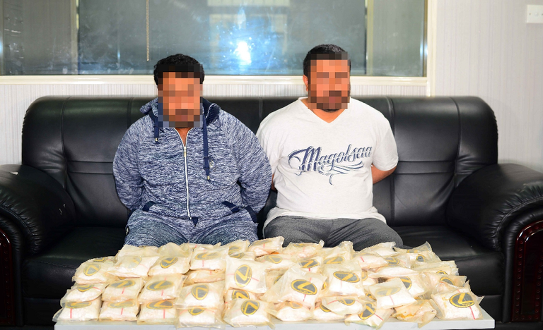 وزارة الداخلية الإماراتية تحبط عمل شبكات إقليمية لتهريب المخدرات