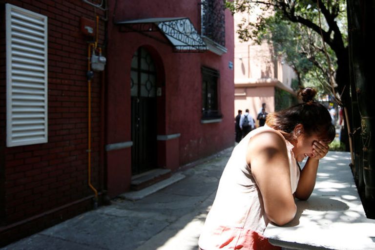 عدد ضحايا زلزال المكسيك يتخطى المئة قتيل