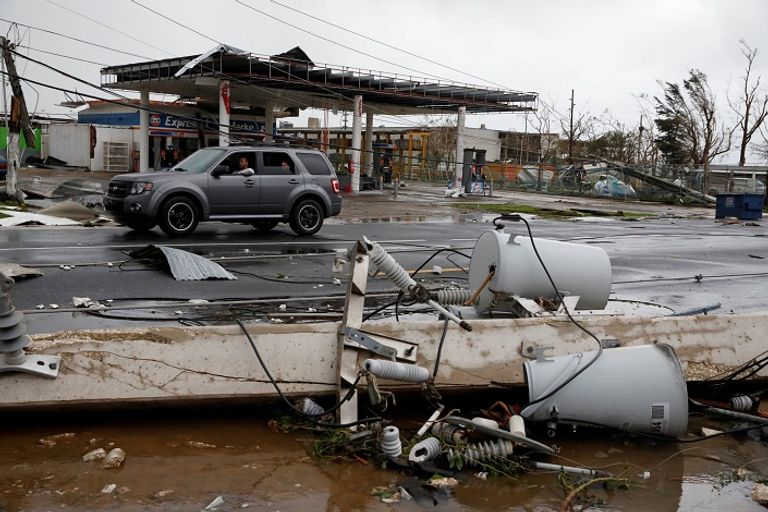 آثار الدمار الذي خلفه إعصار ماريا في بويرتوريكو - رويترز