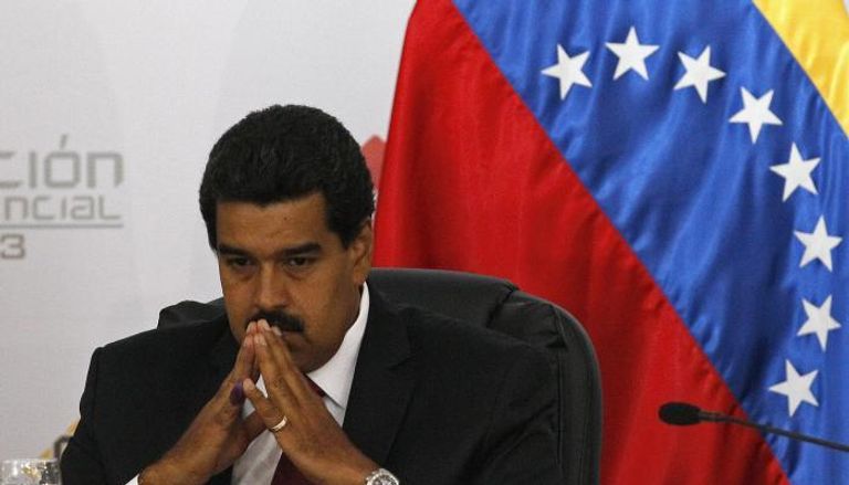 ضغوط دولية على مادورو لإعادة النظام الدستوري