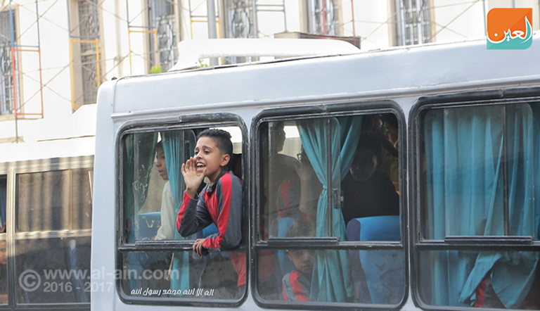 أكثر من 20 مليون طالب توجهوا إلى المدارس صباح الأحد