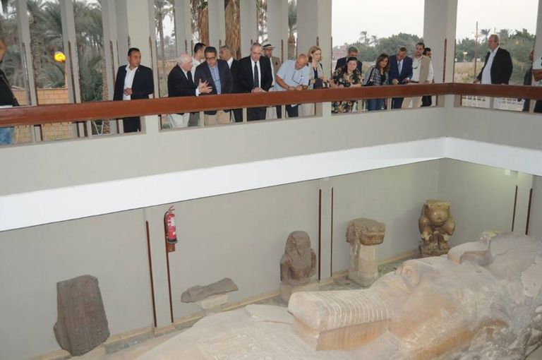 خلال تفقد منطقة المشروع 