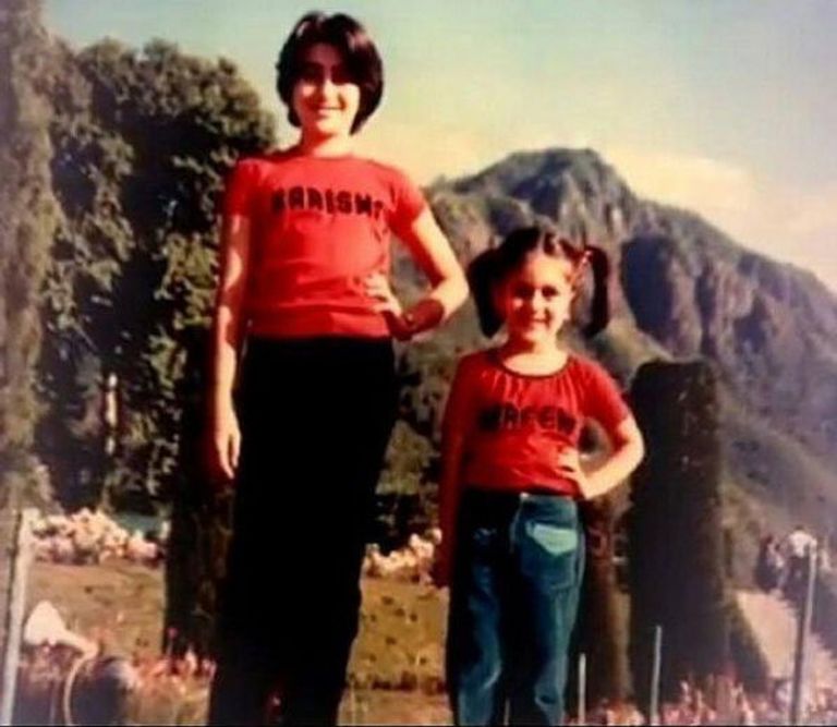 بالصور.. كارينا كابور في الصغر