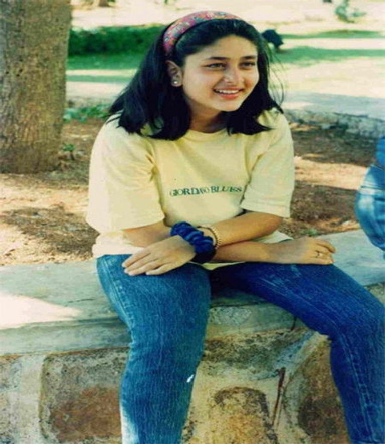 بالصور.. كارينا كابور في الصغر