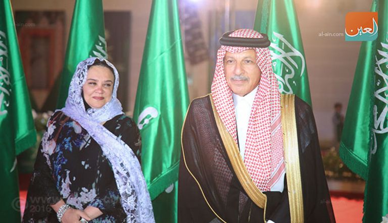 رئيس الحكومة المصرية برفقة السفير السعودي خلال الحفل