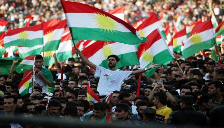 حشود كردية تحتفل بالاستفتاء