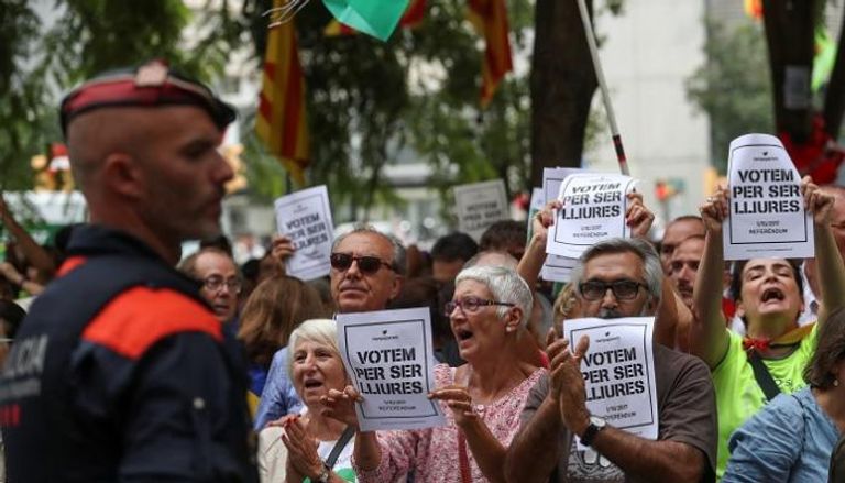كتالونيا تجري الاستفتاء على الانفصال الأسبوع المقبل 