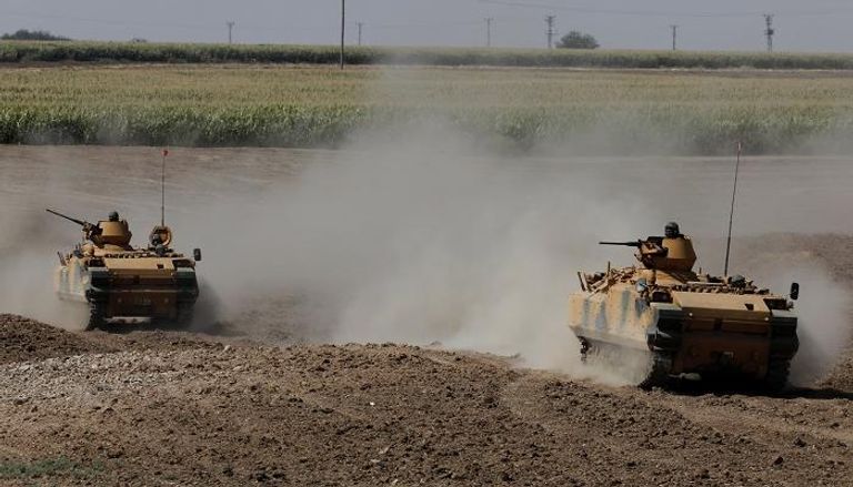 القوات الرتكية تواصل تدريباتها على الحدود العراقية - رويترز