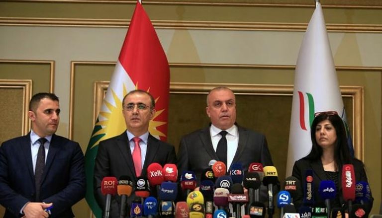 المفوضية العليا لاستفتاء إقليم كردستان خلال إعلان النتائج أمس - رويترز