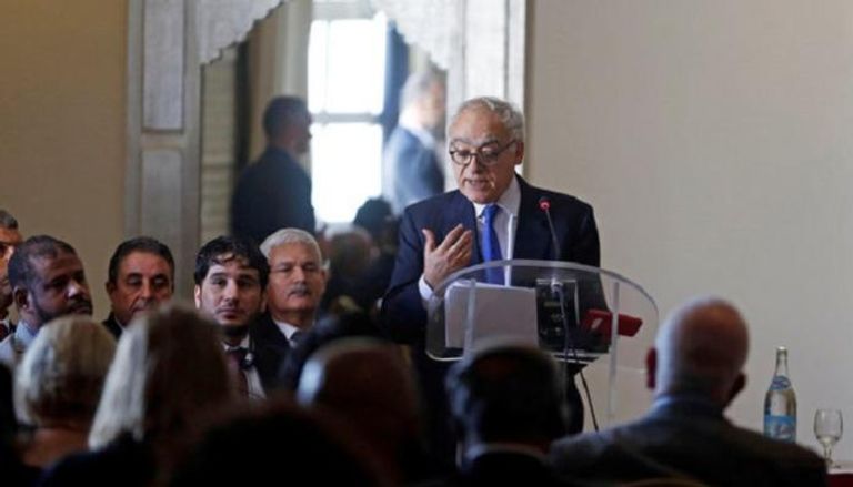 المبعوث الأممي إلى ليبيا خلال مؤتمر صحفي على هامش الحوار السياسي بتونس
