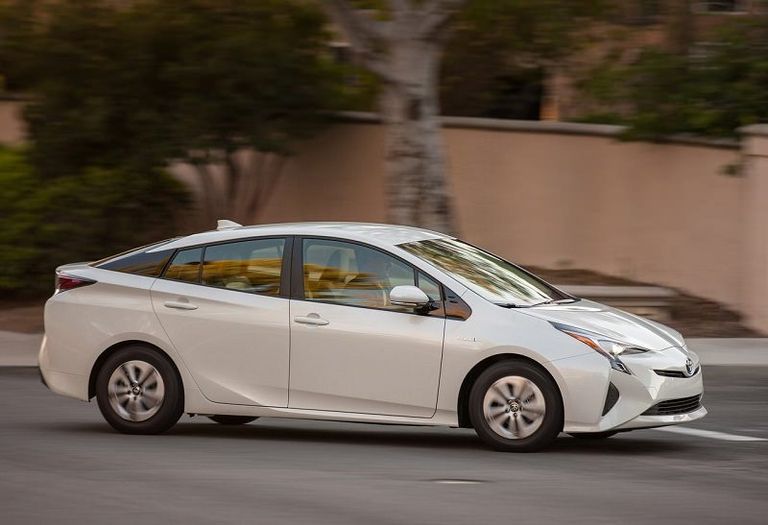 تويوتا بريوس