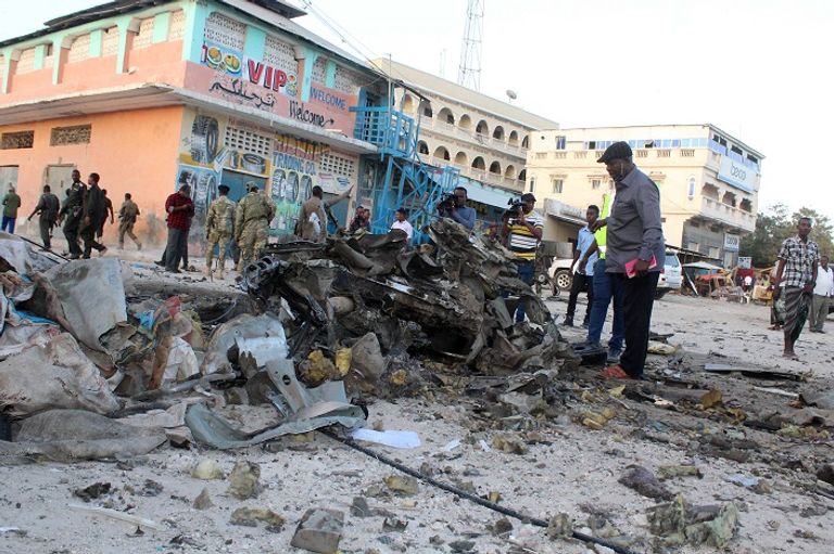 موقع انفجار السيارة الملغومة - أ. ف. ب