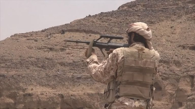قوات من الجيش اليمني في جبل هيلان