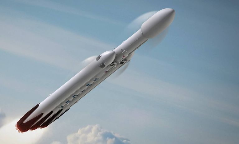 صورة تخيلية للمركبة سيارة تيسلا رودستر