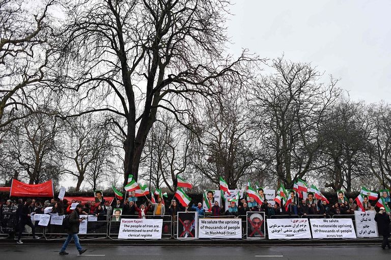 مظاهرات بعواصم العالم رفضا لقمع الملالي