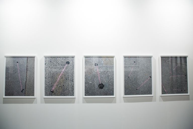 معرض "بوابة: خط"