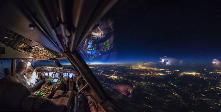 عدد من اللقطات التي التقطها الطيار "كريستيان هيجسيت"