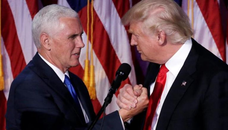 ترامب وبنس ترامب أكثر حزما من سلفه أوباما إزاء إيران
