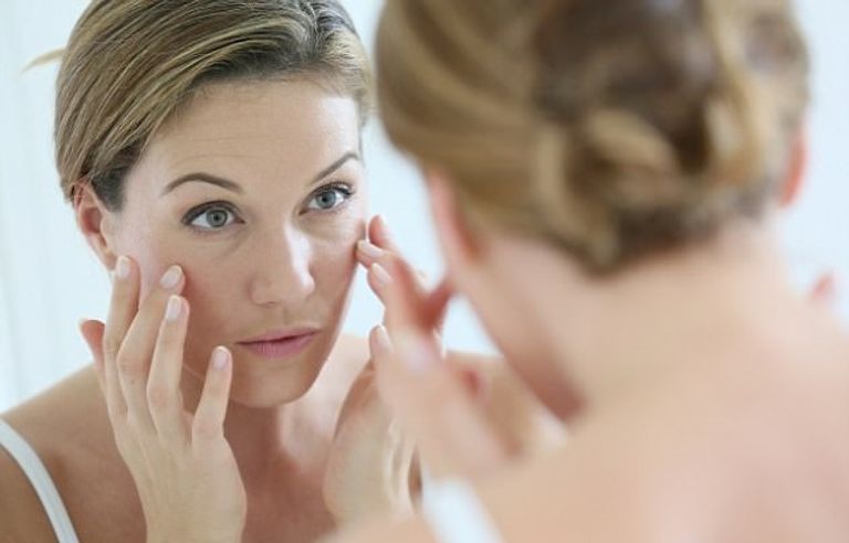 الإقلاع عن التدخين يؤخر ظهور التجاعيد