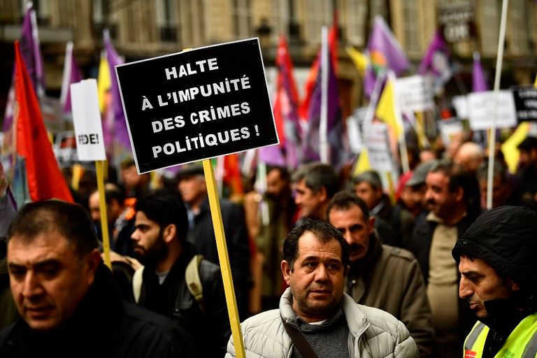 مظاهرات الأكراد في باريس المندده بسياسات أردوغان 