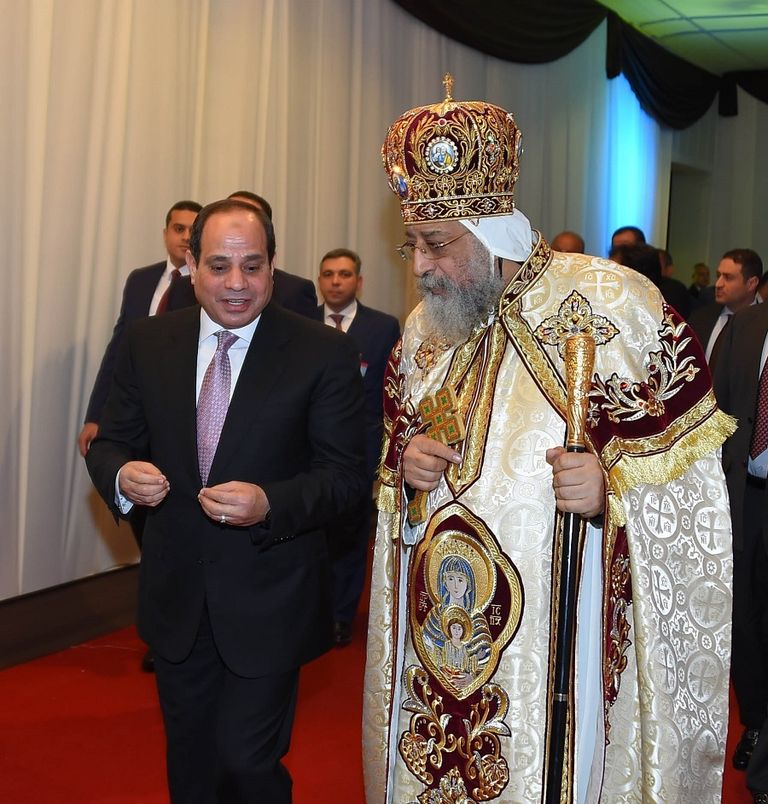 الرئيس المصري عبد الفتاح السيسي والبابا تواضروس الرئيس المصري عبدالفتاح السيسي في كاتدرائية ميلاد المسيح