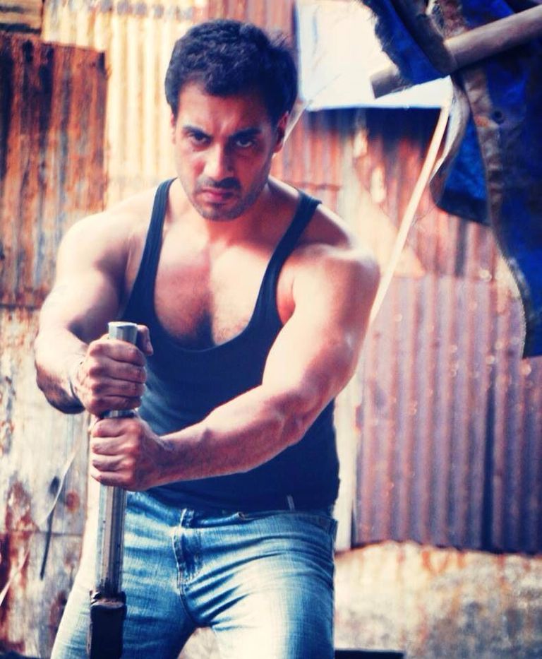 النجم السينمائي غافي تشاهال