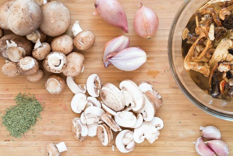 ألوان الخضروات والفاكهة تحدد فوائدها - تعبيرية