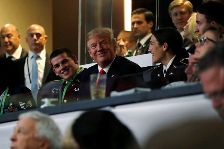 ترامب خلال تحية الجماهير - رويترز